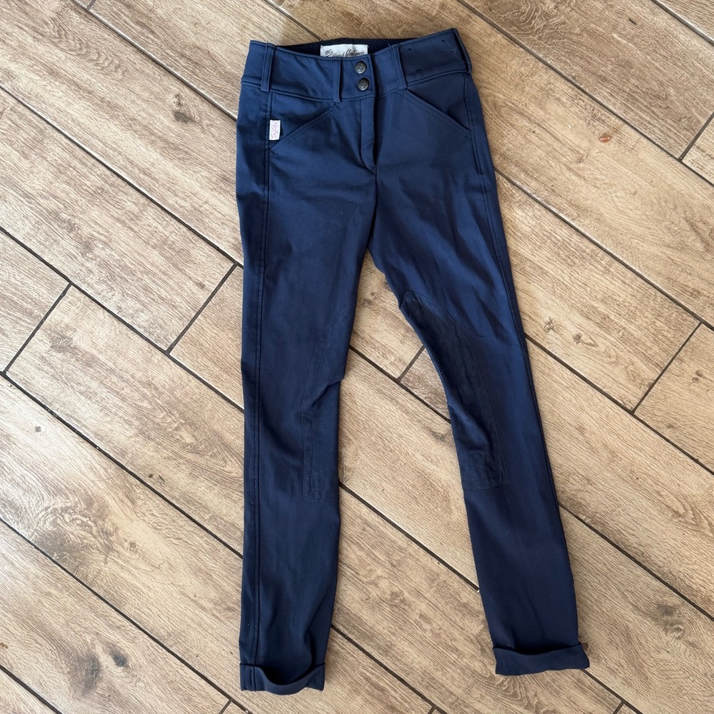 The tailored sportsman size 10 kids riding pants